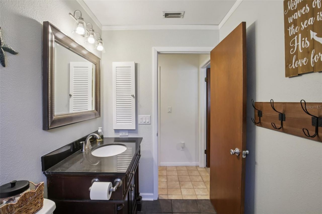 2943 Mayfair Court, Clearwater, FL 33761 Photo