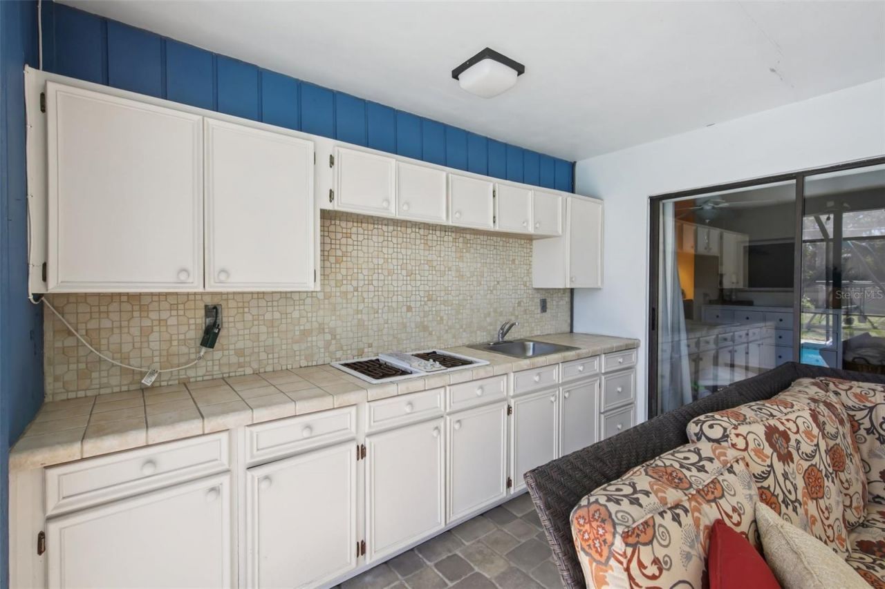 2943 Mayfair Court, Clearwater, FL 33761 Photo