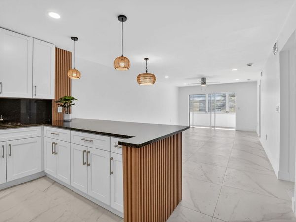9780 Marina Boulevard, Unit 425, Boca Raton, FL 33428