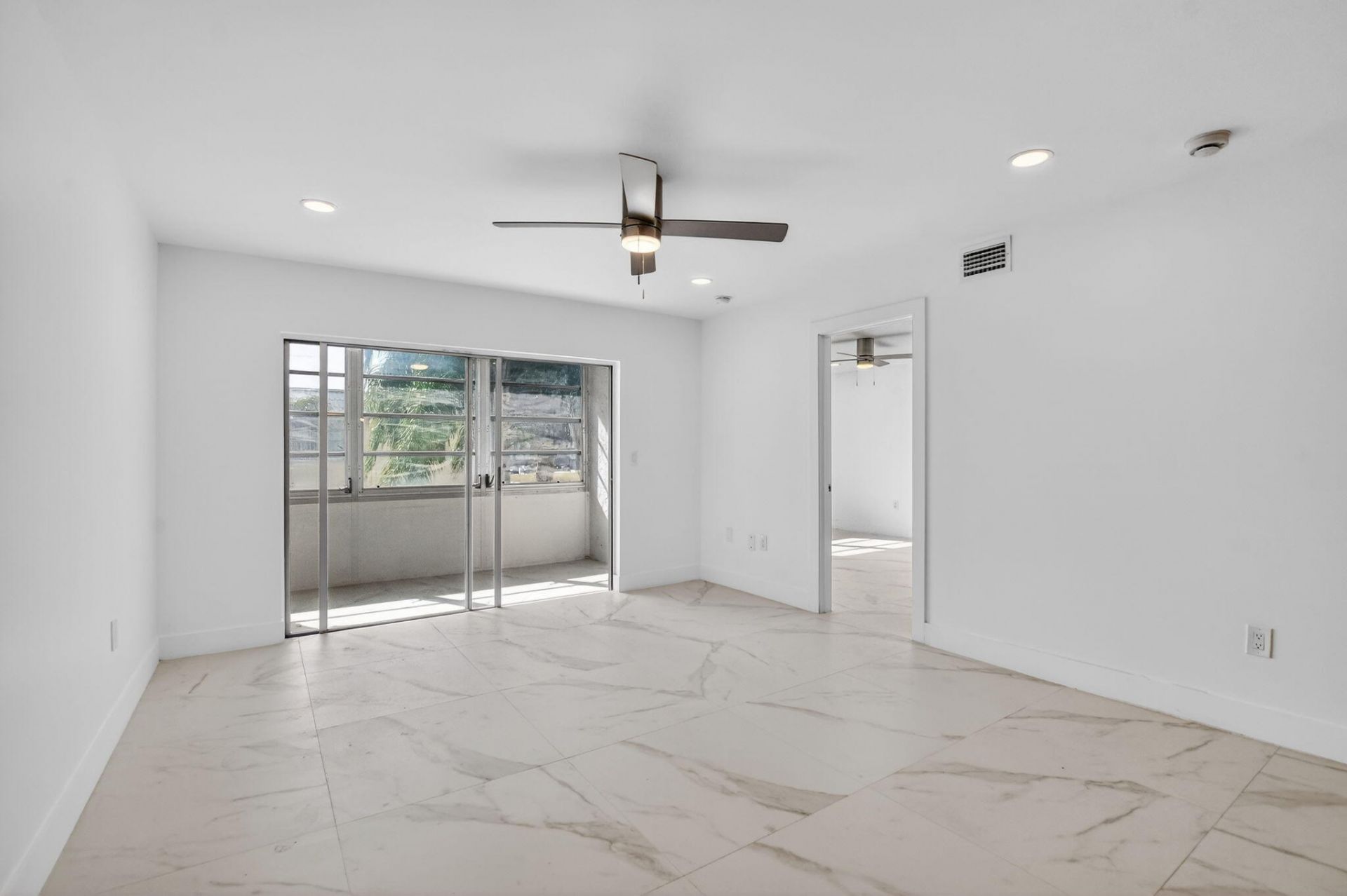 9780 Marina Boulevard, Unit 425, Boca Raton, FL 33428 Photo