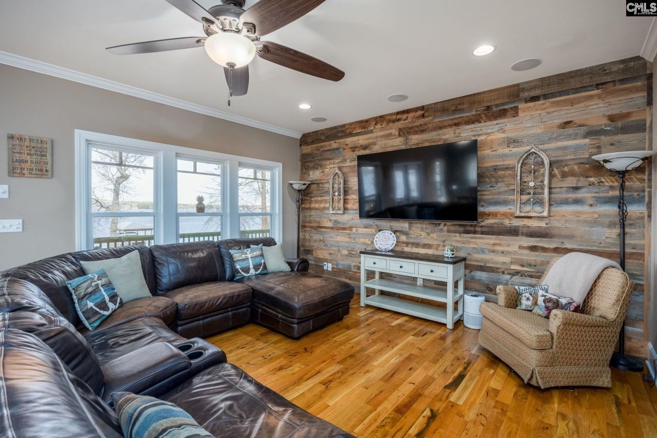 2583 Rockbridge Road  Photo 8