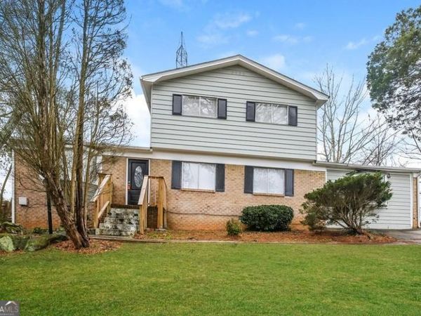 3814 N Camp Creek Parkway SW, Atlanta, GA 30331