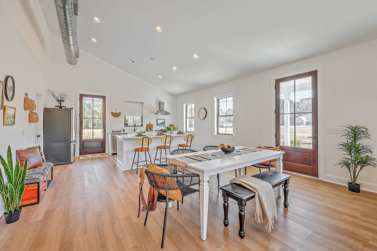 4260 Flat Dutch Court Photo 19