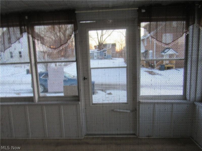 595 Flora Avenue, Akron, OH 44314 Photo 16