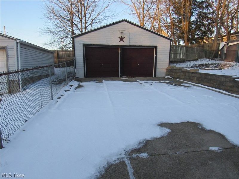 595 Flora Avenue, Akron, OH 44314 Photo 17