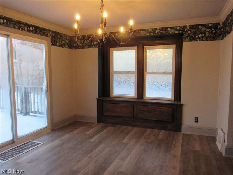 595 Flora Avenue, Akron, OH 44314 Photo 6