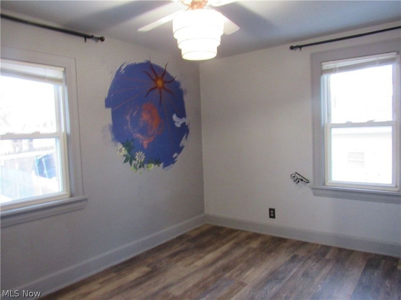 595 Flora Avenue, Akron, OH 44314 Photo 9