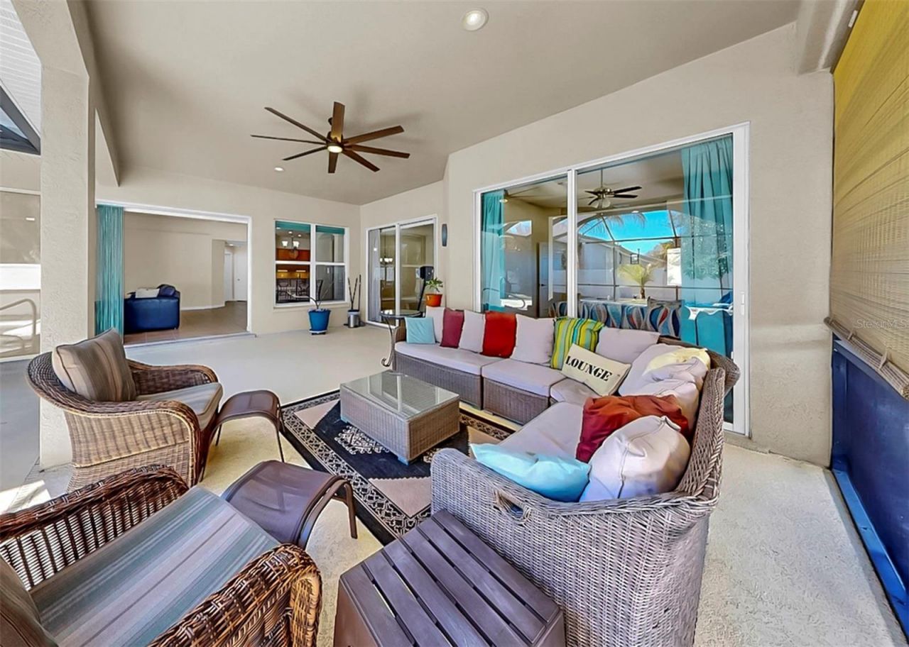 1105 Sweet Breeze Drive, Valrico, FL 33594 Photo