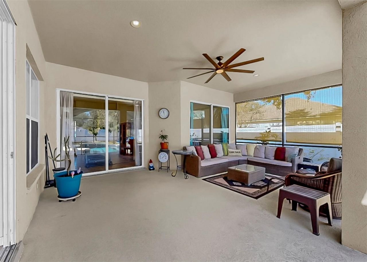 1105 Sweet Breeze Drive, Valrico, FL 33594 Photo