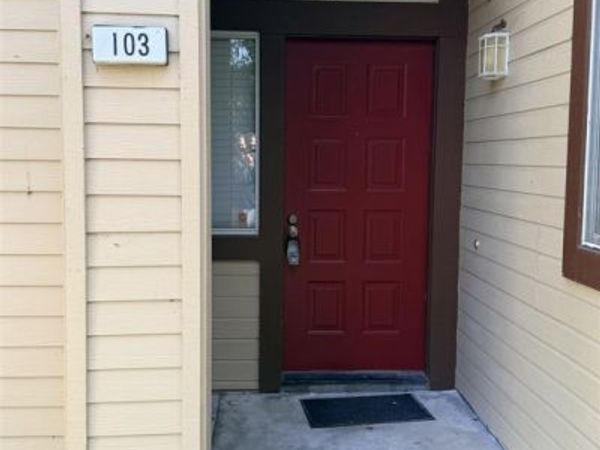 103 103 Tuscany Court, Hercules, CA 94547