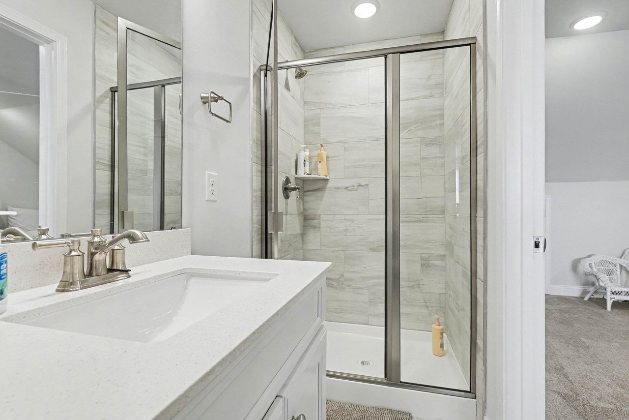 5209 Double Eagle Way Photo 19