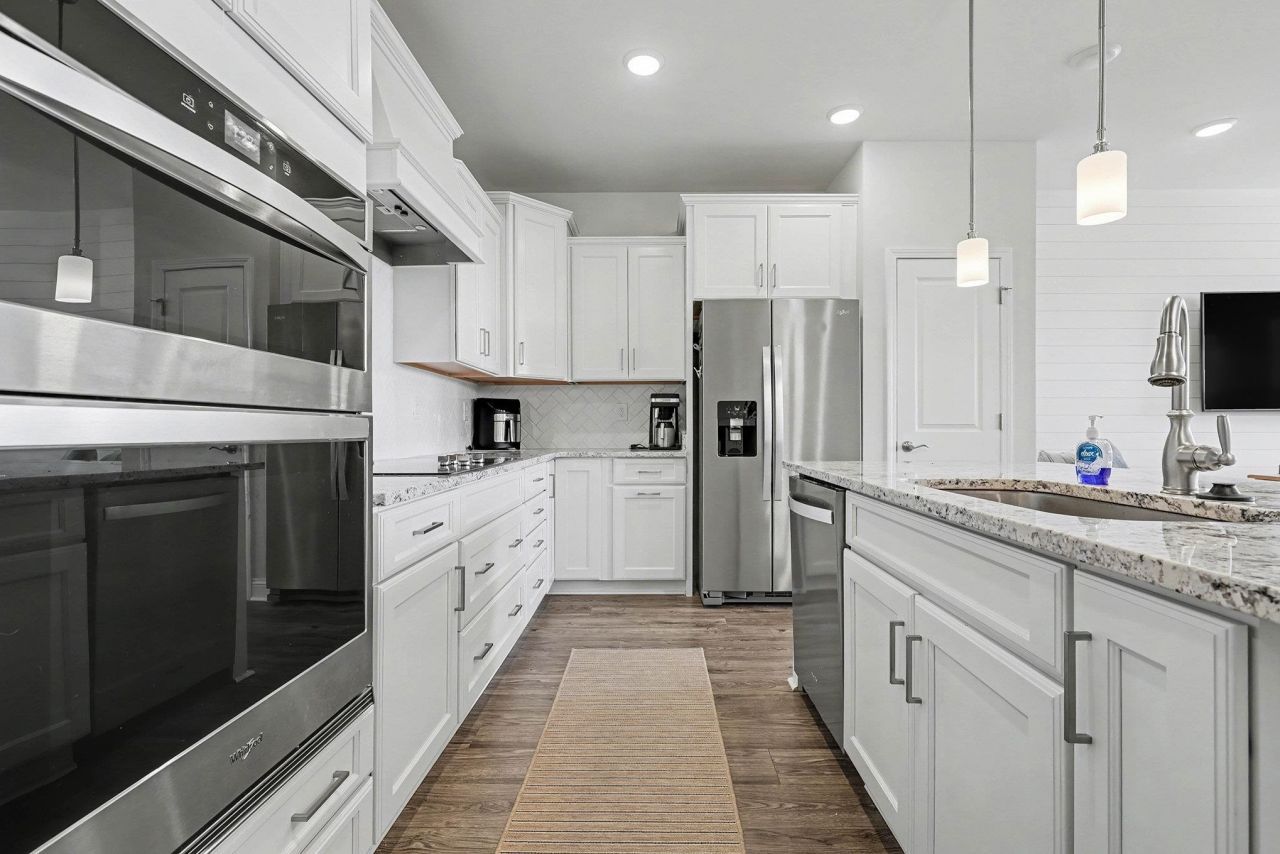 5209 Double Eagle Way Photo 6