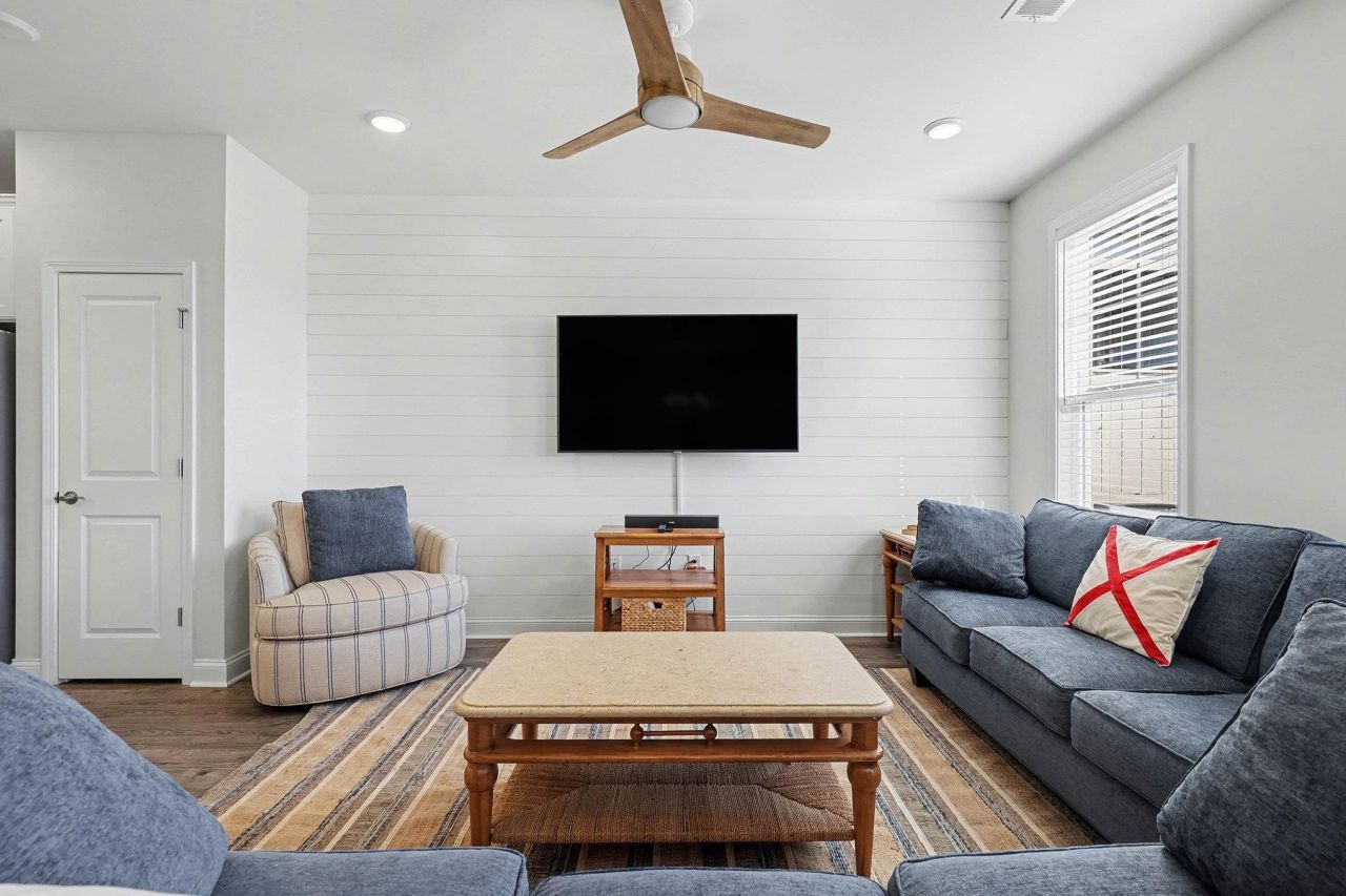 5209 Double Eagle Way Photo 9