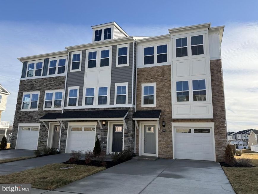 10982 Barnard Place, White Plains, MD 20695 Main Photo