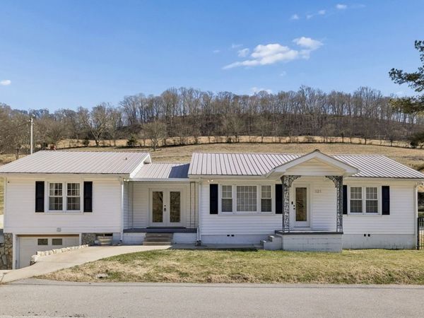 121 Stonewall Hwy, Carthage, TN 37030