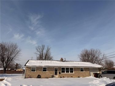 322 Lang Court, Englewood, OH 45322