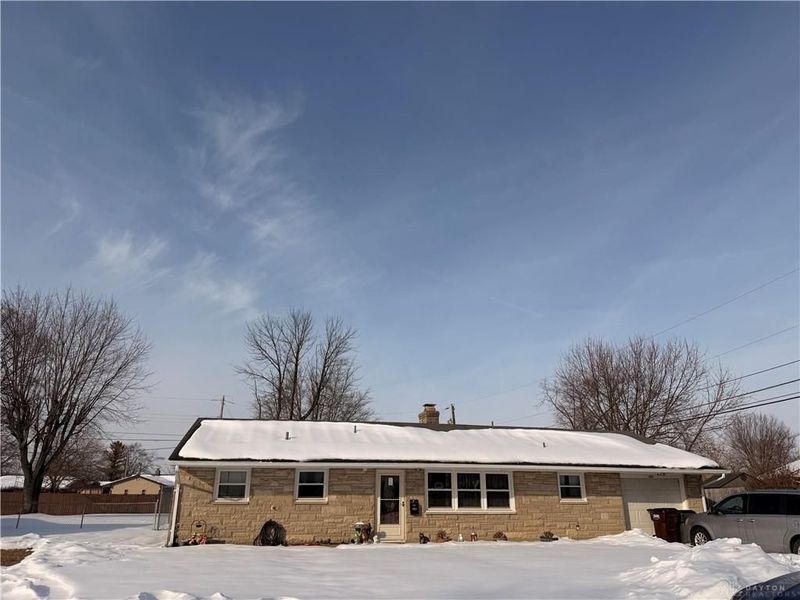 322 Lang Court, Englewood, OH 45322 Photo 1