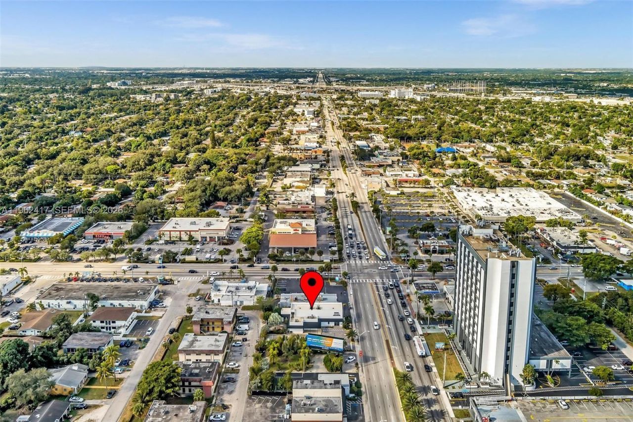 650 NE 167th St , Miami, FL 33162 Photo