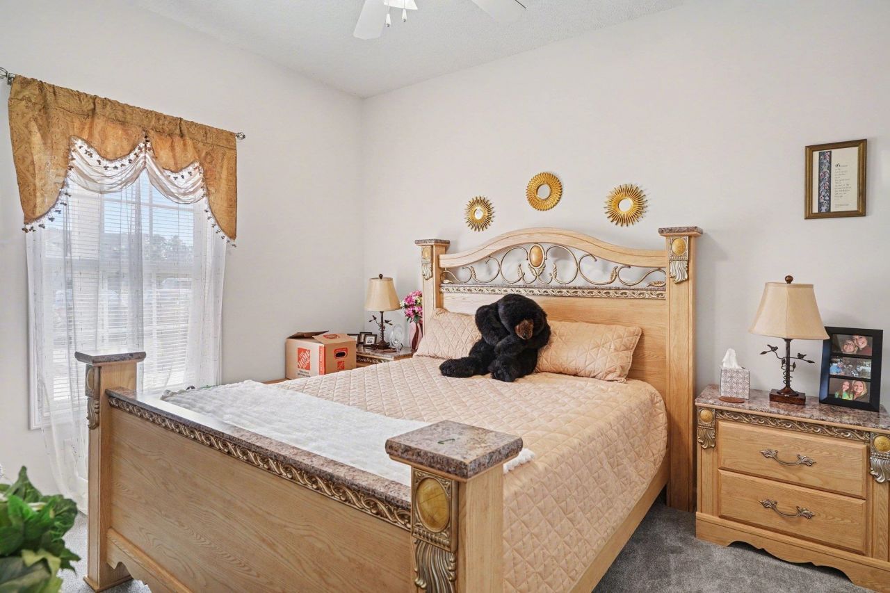 5846 Longwood Dr. Photo 22