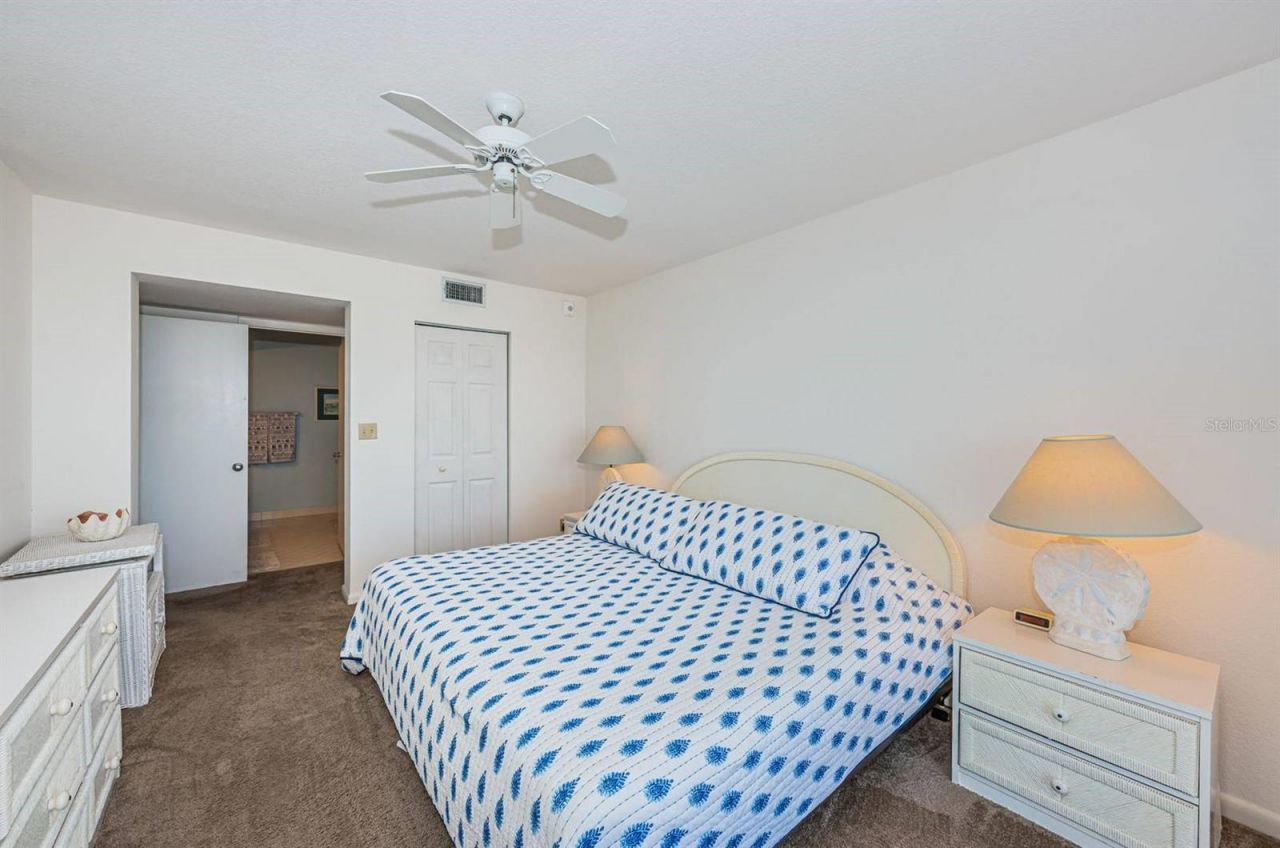 6001 Bahia Del Mar Circle, Unit 527, Saint Petersburg, FL 33715 Photo