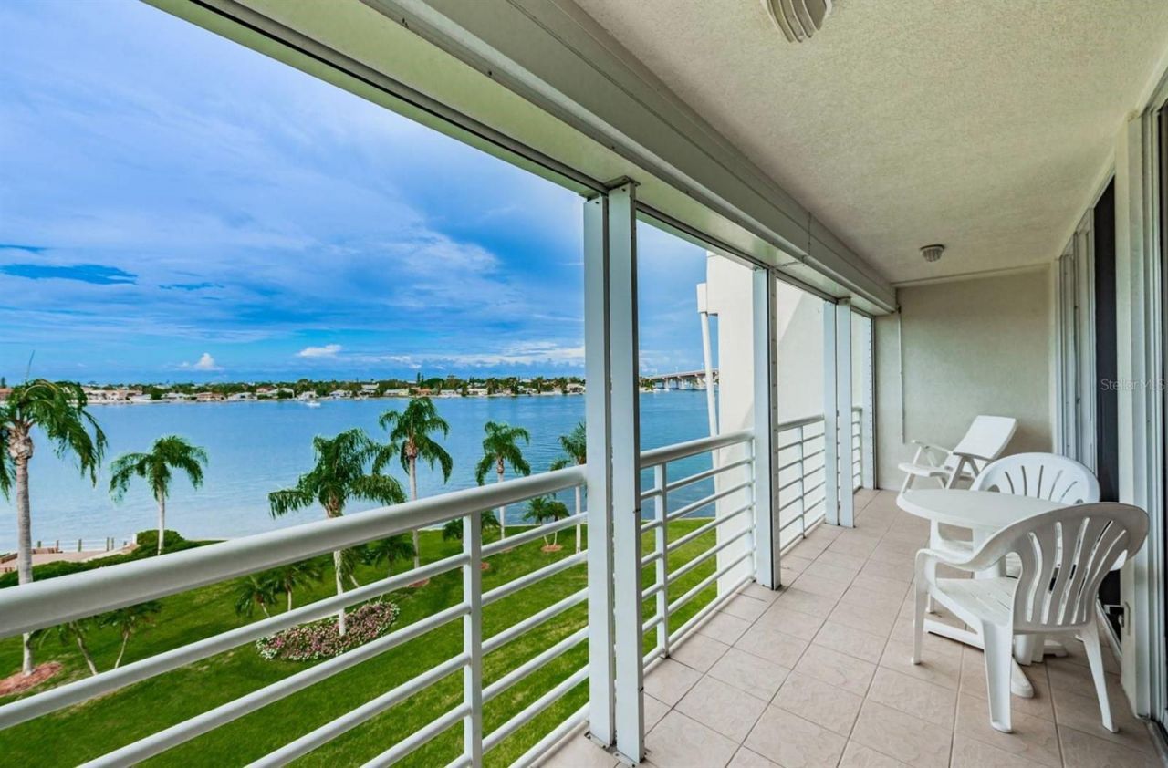 6001 Bahia Del Mar Circle, Unit 527, Saint Petersburg, FL 33715 Photo