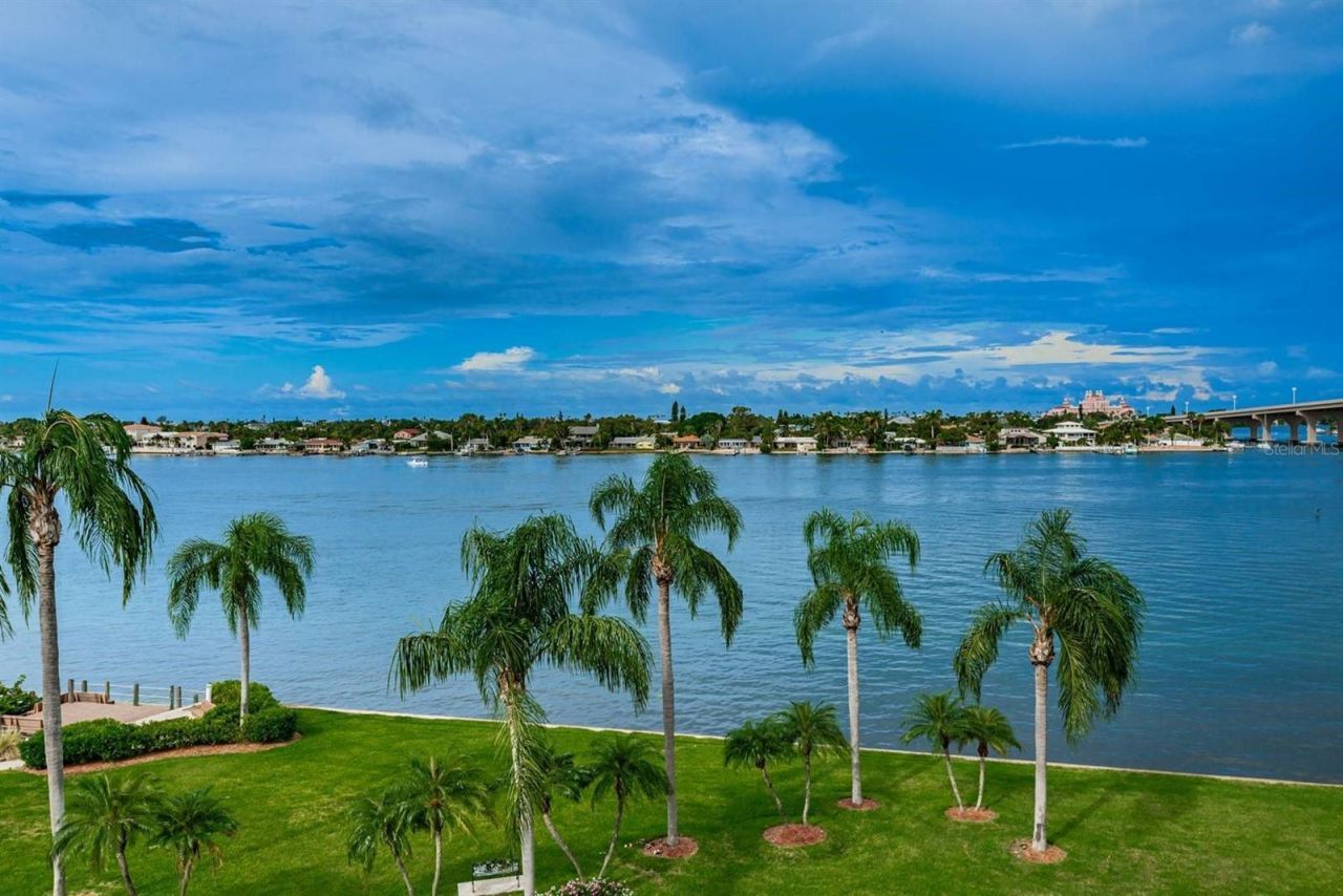 6001 Bahia Del Mar Circle, Unit 527, Saint Petersburg, FL 33715 Photo