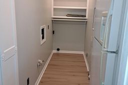 1027 E Recess Road photo 4