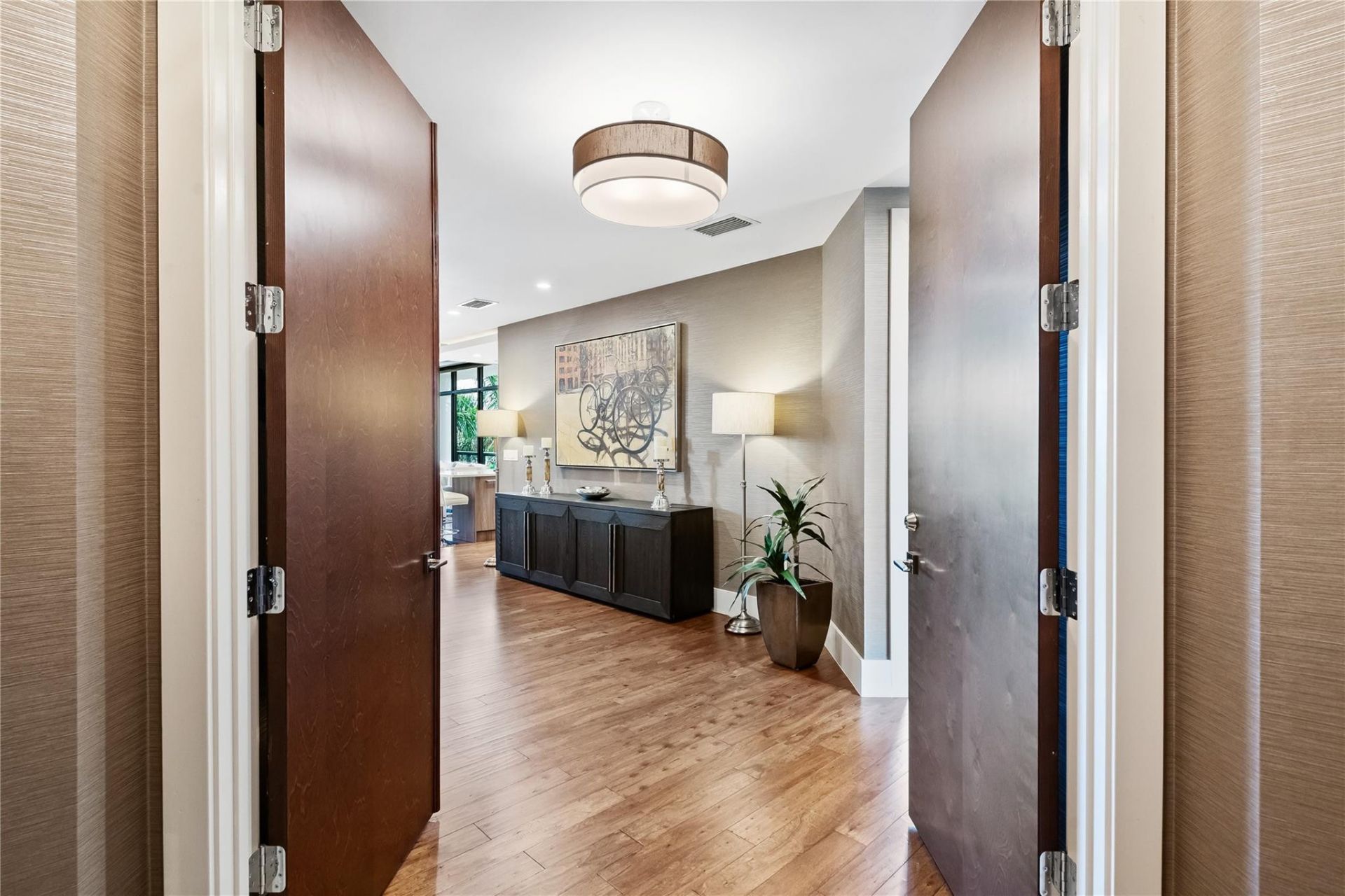 2770 NE 14th Street, Unit 306, Fort Lauderdale, FL 33304 Photo