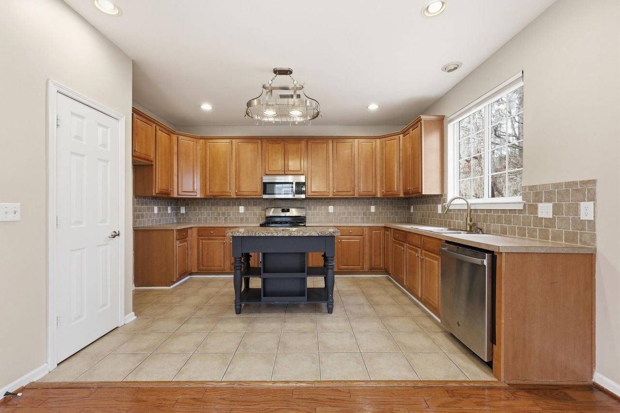 249 Chemistry Circle Photo 11