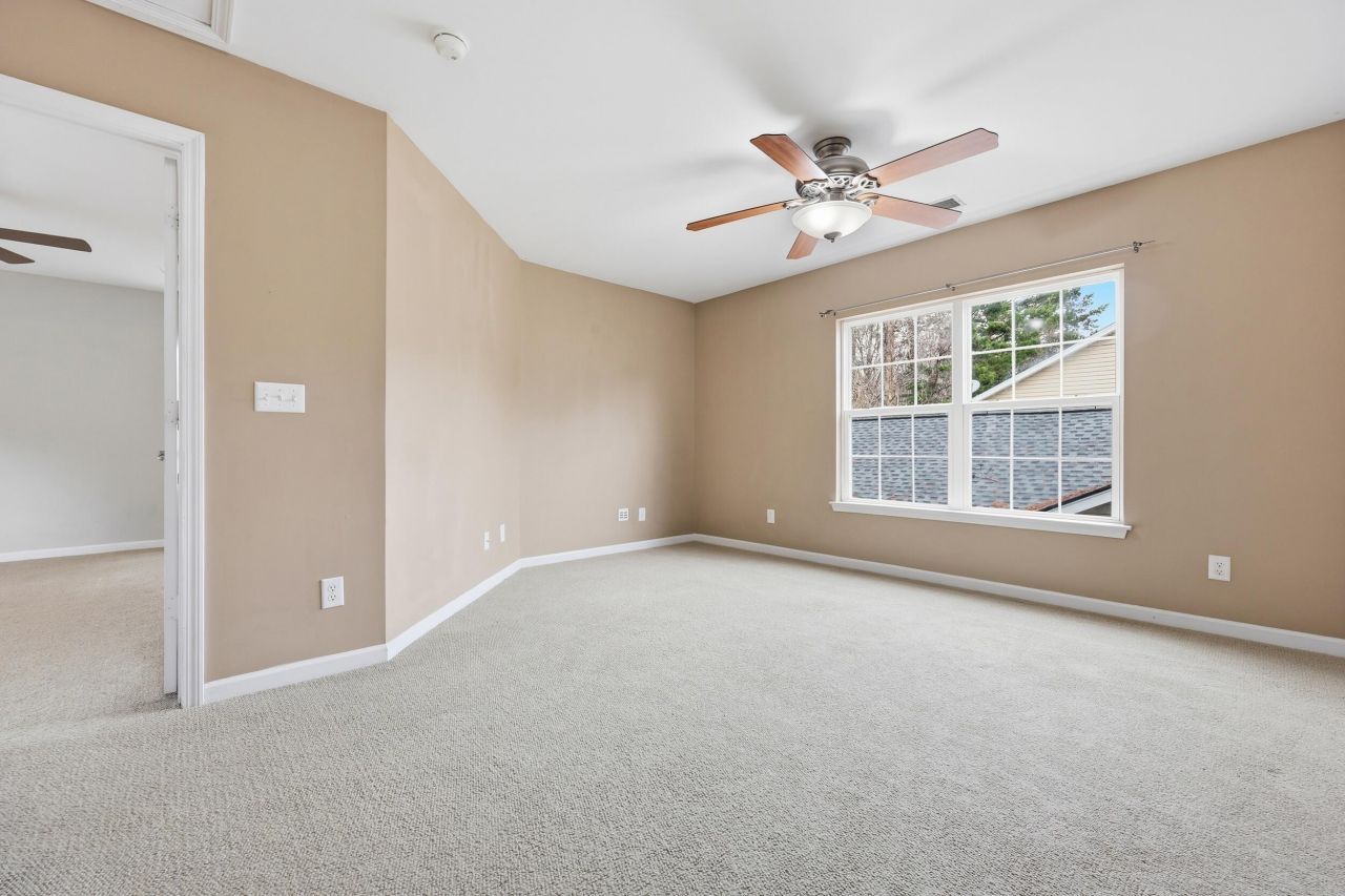 249 Chemistry Circle Photo 17