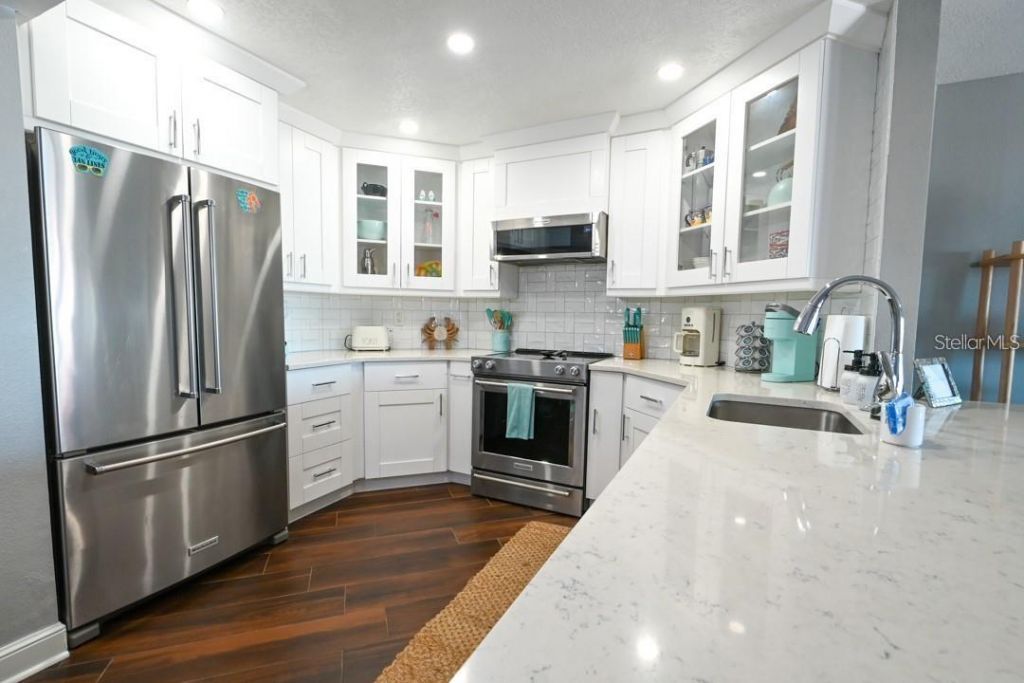 18450 Gulf Boulevard, Unit 103, Indian Shores, FL 33785 Photo