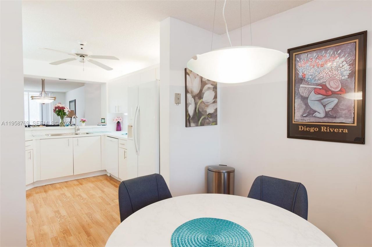 7788 Trent Dr, Unit 311, Tamarac, FL 33321 Photo