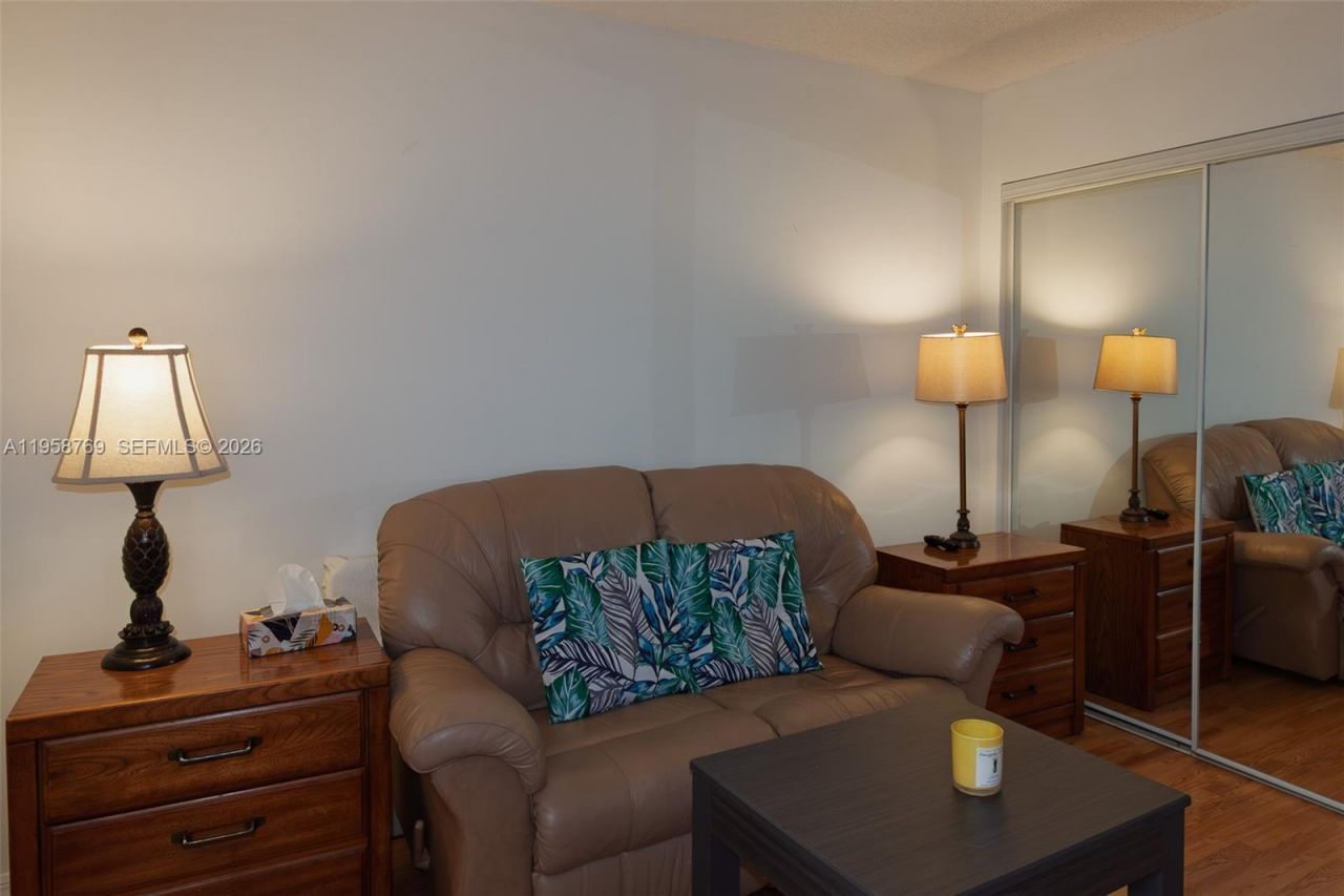 7788 Trent Dr, Unit 311, Tamarac, FL 33321 Photo