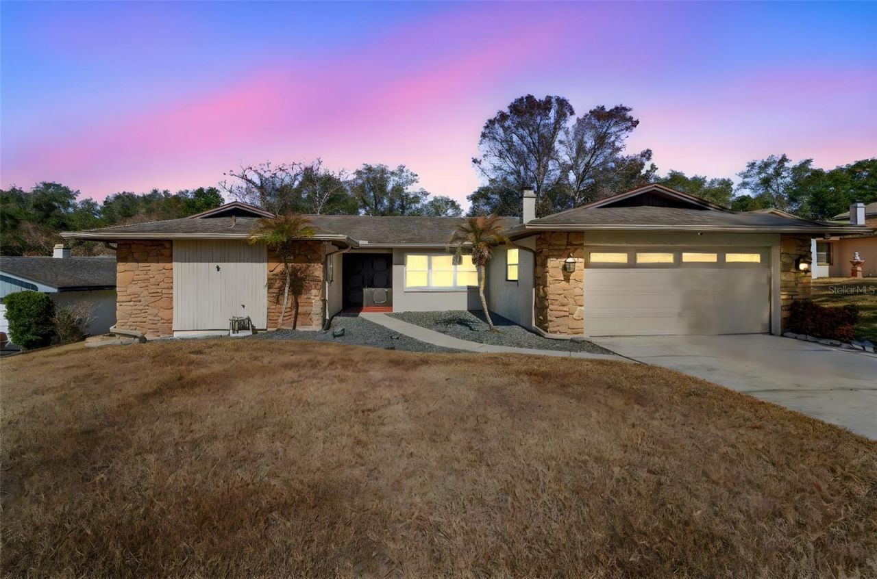 633 Iris Street, Altamonte Springs, FL 32714 Main Photo