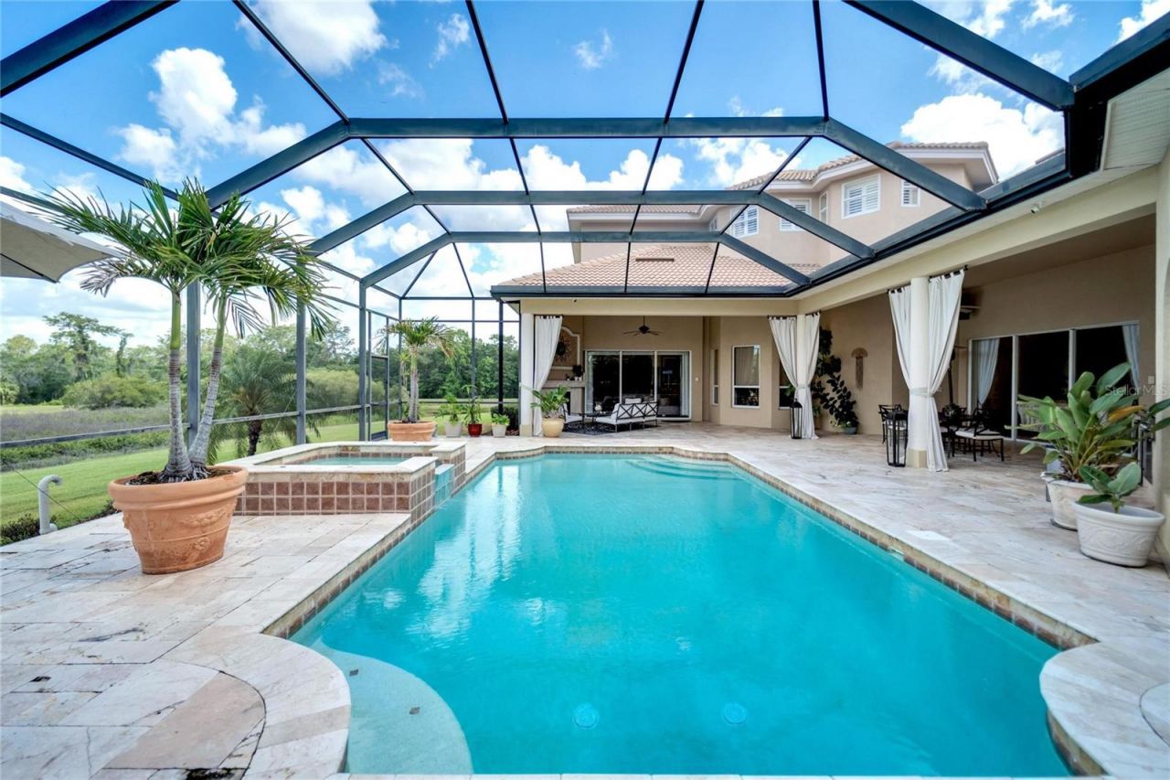 15101 Kestrelglen Way, Lithia, FL 33547 Photo