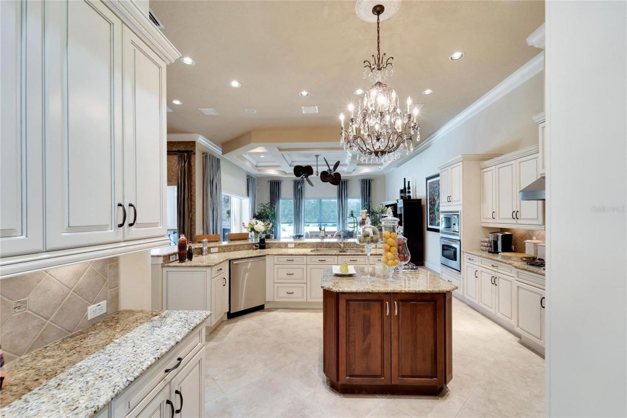 15101 Kestrelglen Way, Lithia, FL 33547 Photo