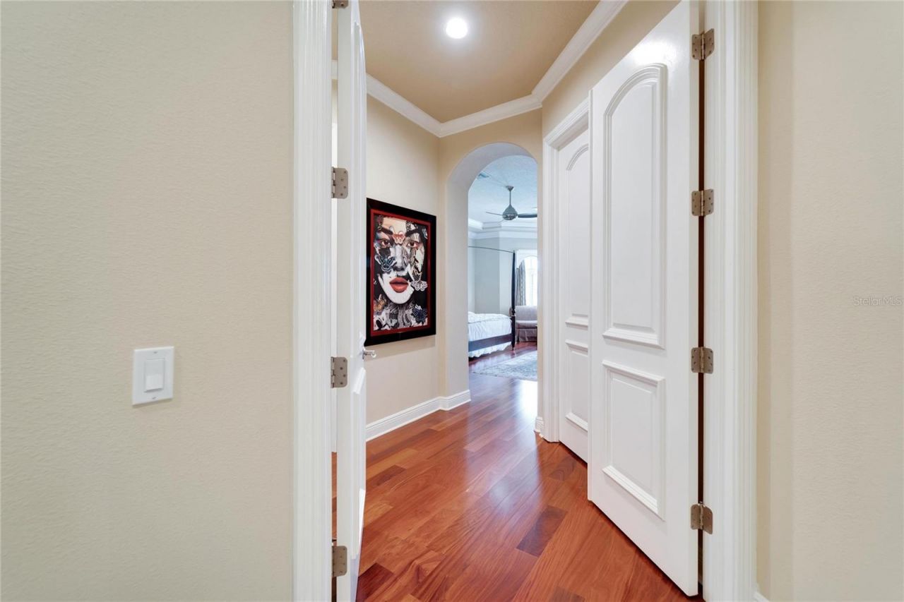 15101 Kestrelglen Way, Lithia, FL 33547 Photo