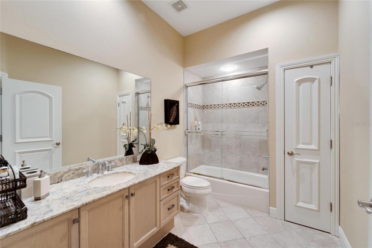 15101 Kestrelglen Way, Lithia, FL 33547 Photo