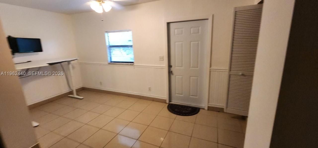 23 N Valencia Dr, Unit 2-32, Davie, FL 33324 Photo