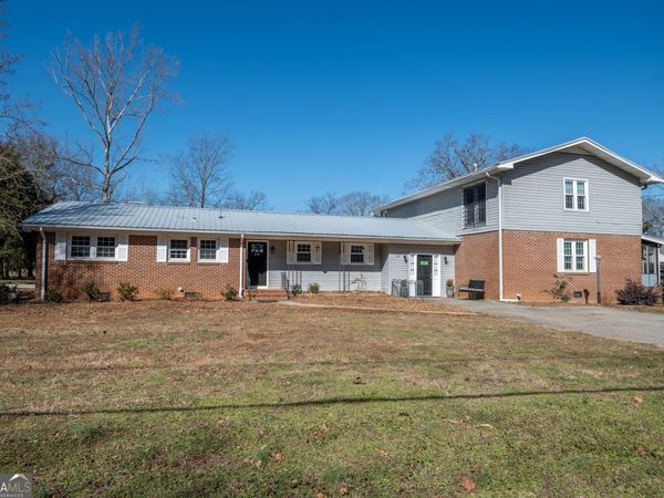 110 Lakeview Drive, Winterville, GA 30683