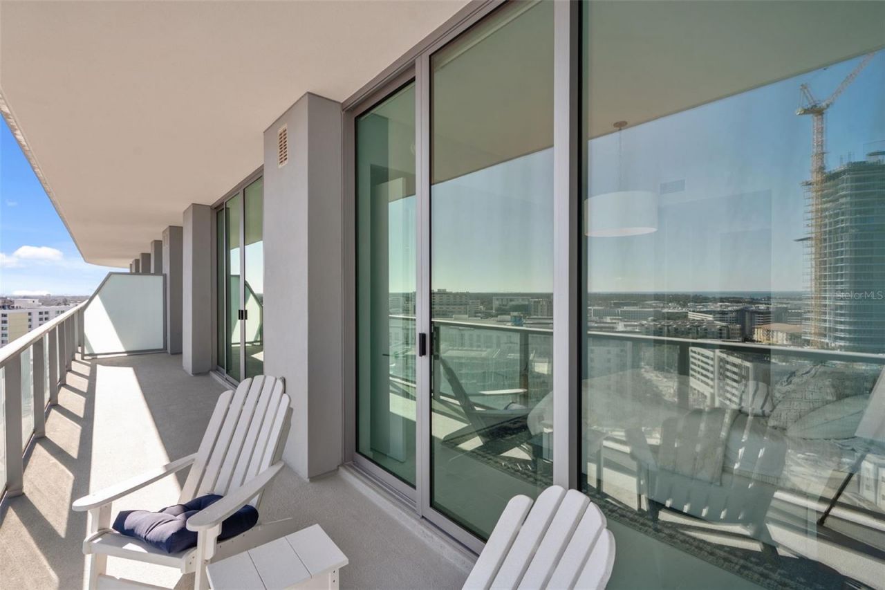 400 Central Avenue, Unit 1504, Saint Petersburg, FL 33701 Photo