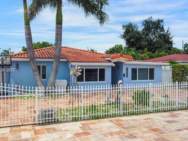 1470 SW 73rd Pl, Miami, FL 33144