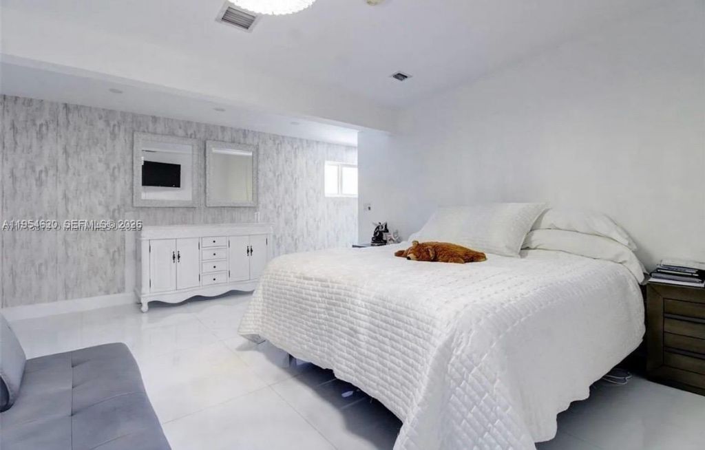 1470 SW 73rd Pl, Miami, FL 33144 Photo