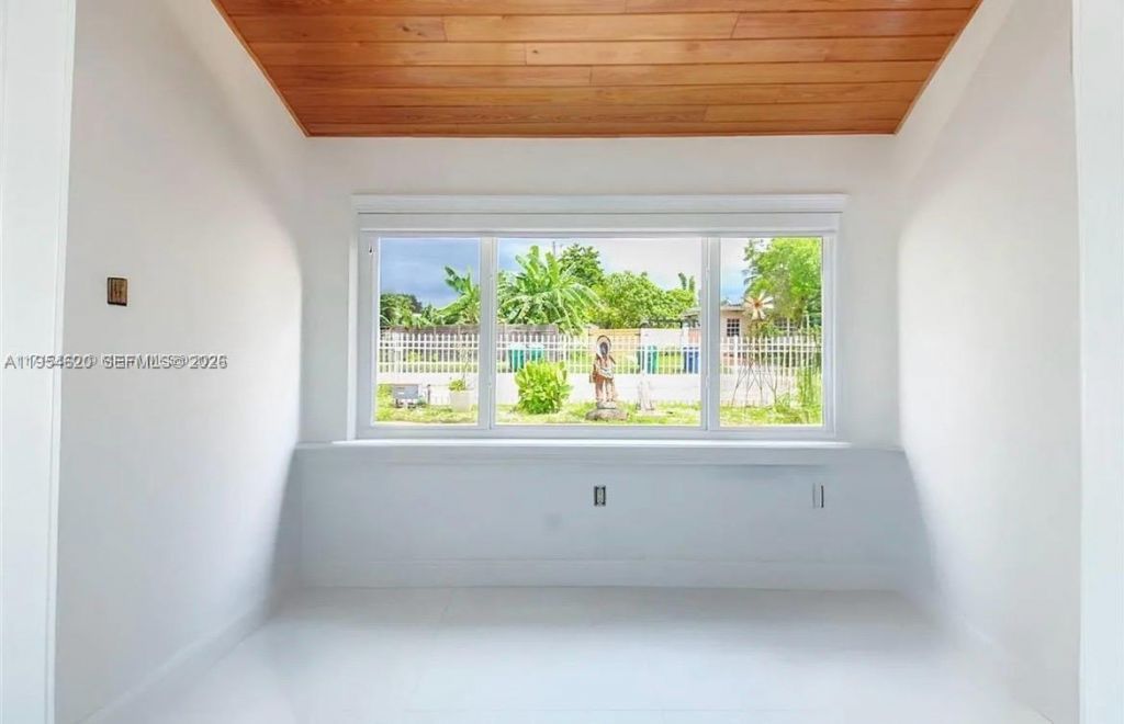 1470 SW 73rd Pl, Miami, FL 33144 Photo