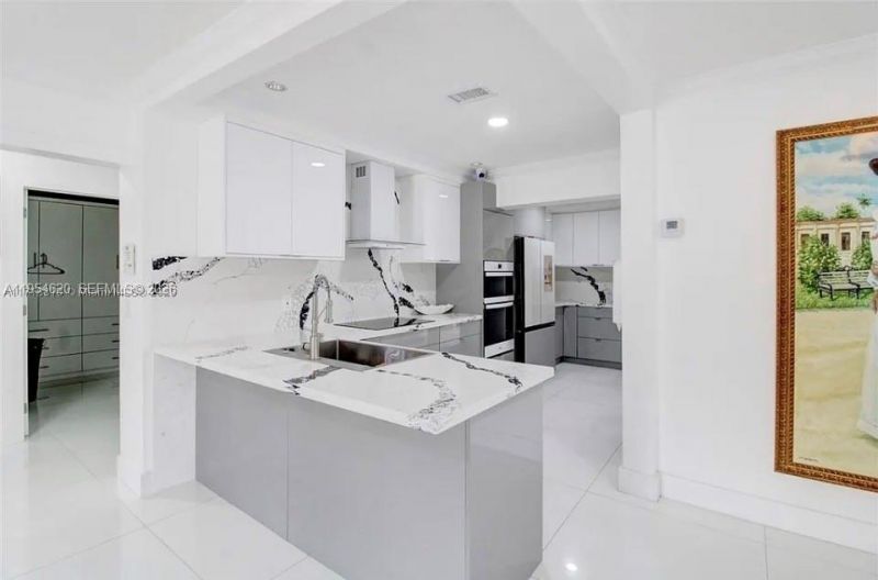 1470 SW 73rd Pl, Miami, FL 33144 Photo