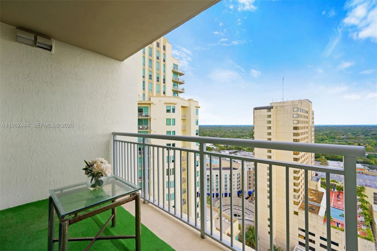 9066 SW 73rd Ct, Unit 2002, Miami, FL 33156 Photo