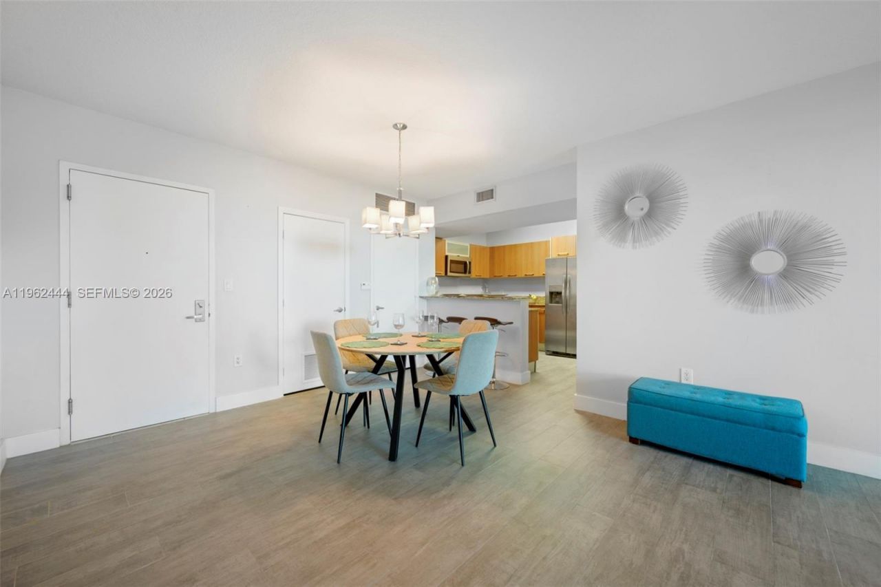 9066 SW 73rd Ct, Unit 2002, Miami, FL 33156 Photo