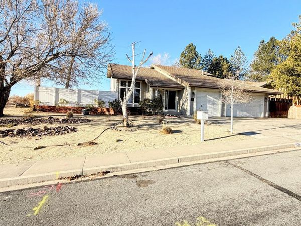 1381 Laser Court, Sparks, NV 89436