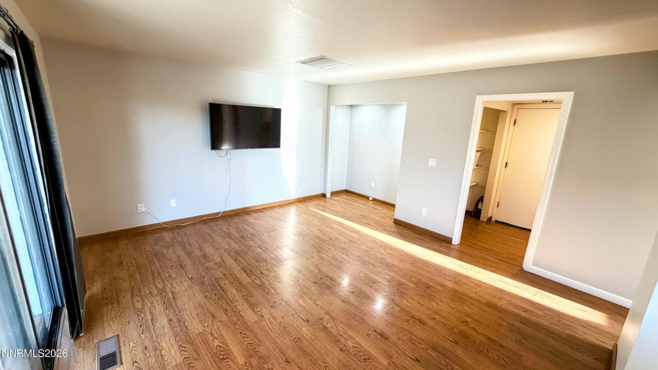 1381 Laser Court, Sparks, NV 89436 Photo