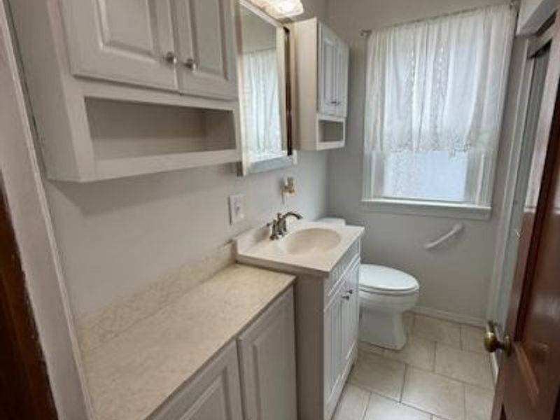 2717 Tuxedo Avenue, Parma, OH 44134 Photo 13